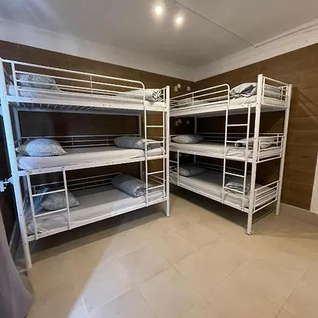 Hostel Samps *